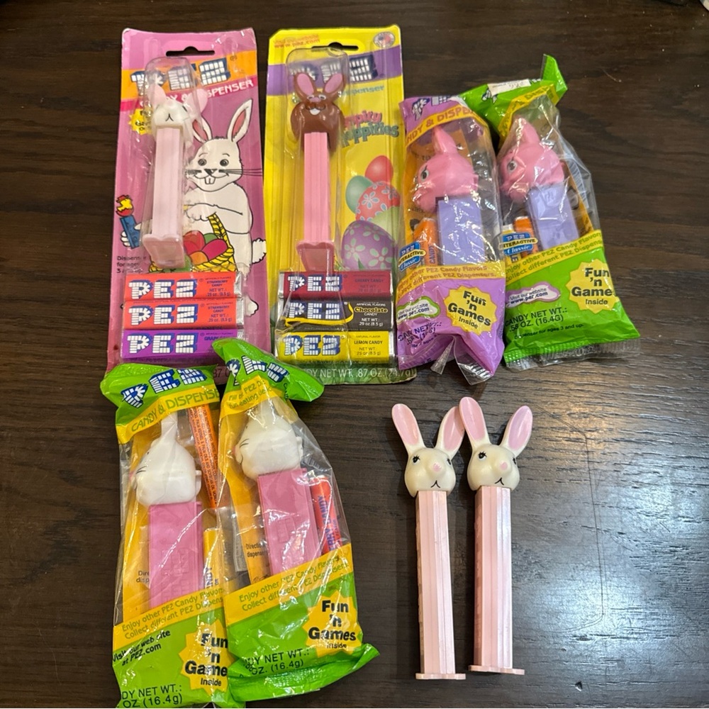 Vintage Holiday (Easter) Pez Dispenser Lot Of 8 — See Photos